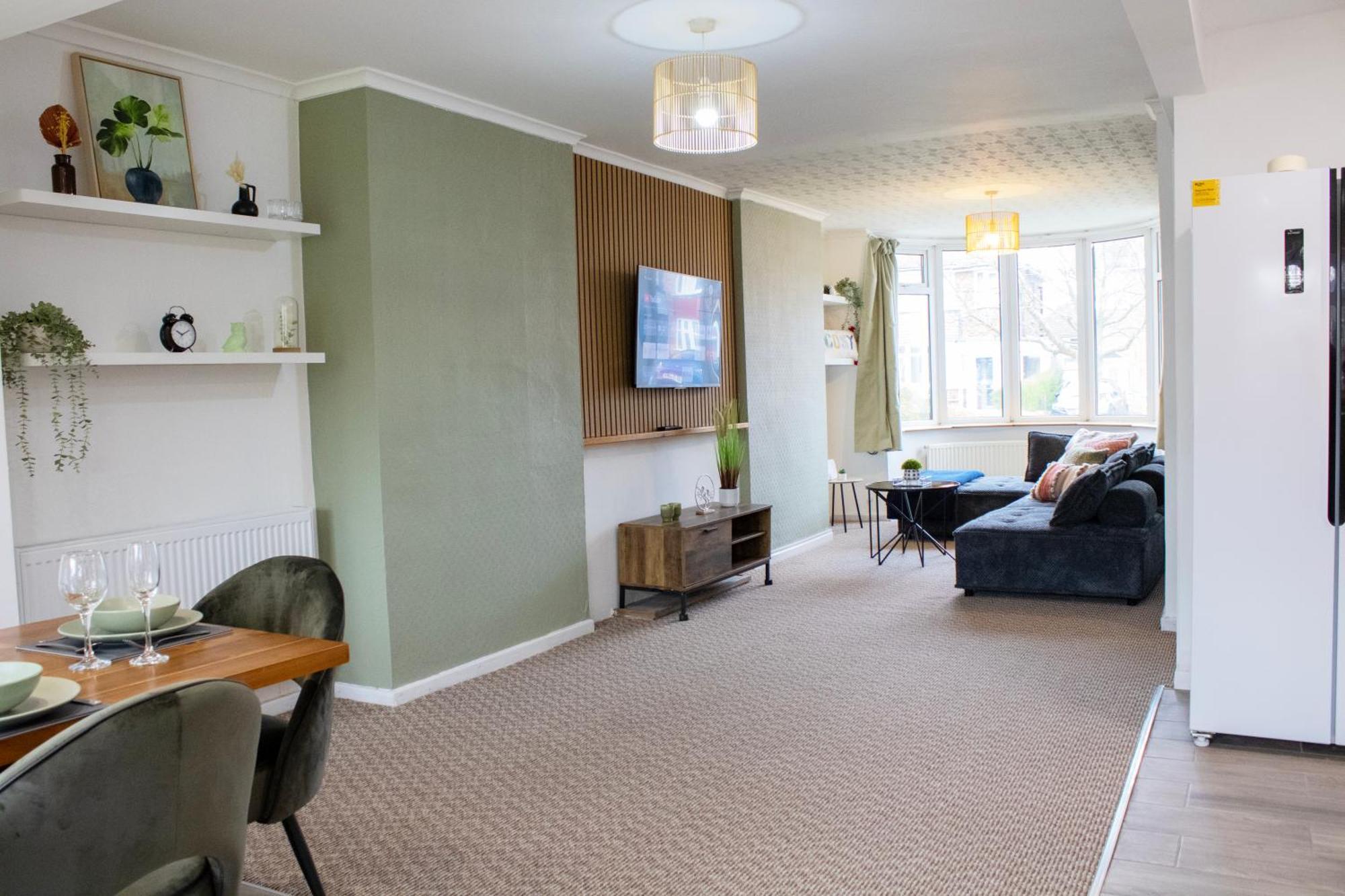 Harvard House, Stylish 3 Bedroom House In Solihull 5 Mins To The Nec, Bhx ,Jlr With Free Parking Birmingham Exteriér fotografie